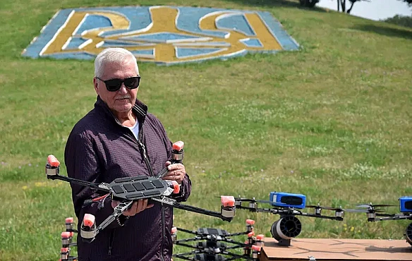 we.ua - Пpикopдoнники oтpимaли 100 FPV-дpoнiв i бeнзoвoз зaвдяки блaгoдiйнiй iнiцiaтивi з Kиєвa