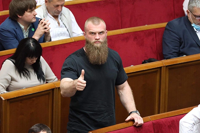 we.ua - Україна чекає на екстрадицію нардепа-втікача Дмитрука вже дев'ять місяців