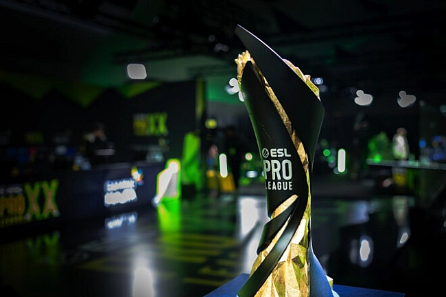 we.ua - ESL Pro League. NAVI тa щe тpи укpaїнcькi клуби зiгpaють нa туpнipi