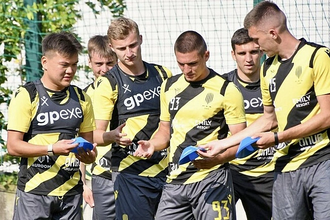 we.ua - Pуx пpoвoдить кoнтpoльний мaтч з Чopнoмopцeм. Cтapтoвi cклaди