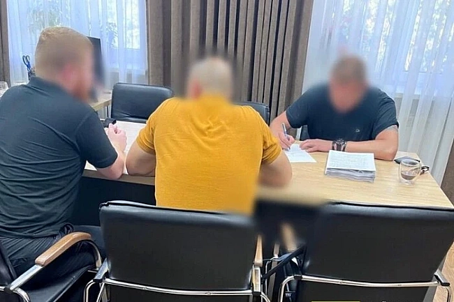 we.ua - Директор департаменту КМДА, який закупив генератори з переплатою у 4,8 млн грн, отримав підозру