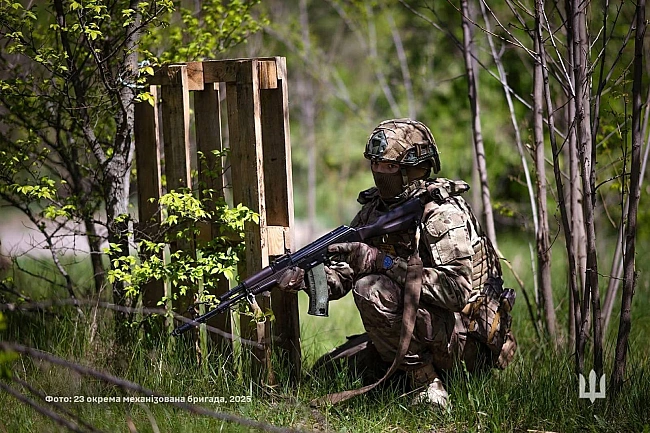we.ua - 67 ворожих атак відбито на Покровському напрямку, тривають боєзіткнення на Курщині, - Генштаб. КАРТИ
