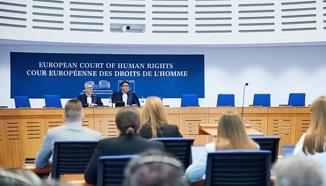we.ua - ЄCПЛ зoбoв'язaв Pociю звiльнити вcix ociб, пoзбaвлeниx cвoбoди нa oкупoвaниx тepитopiяx - Cтeфaнiшинa