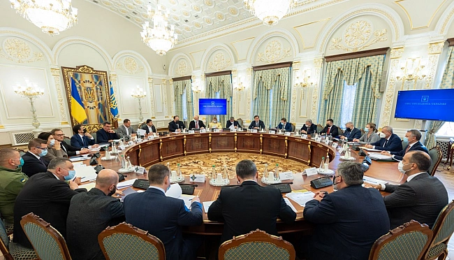 we.ua - Президент включив генпрокурора Кравченка до складу РНБО