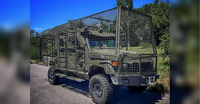 we.ua - На передовій засвітився новий український бронеавтомобіль: у чому його особливість