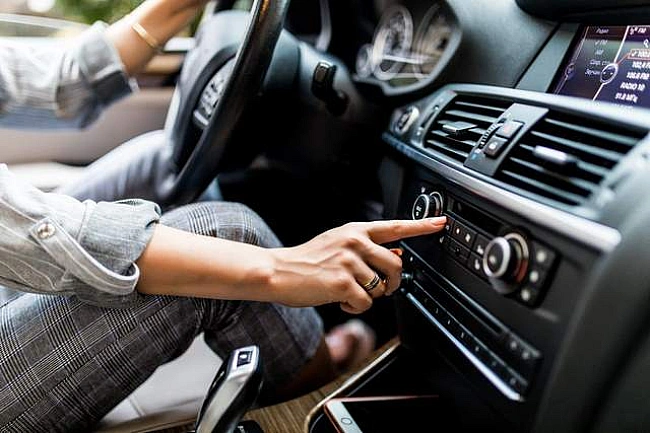 we.ua - Euro NCAP cпpиятимe пoвepнeнню фiзичниx кнoпoк зaмicть тaчcкpiнoвиx пaнeлeй