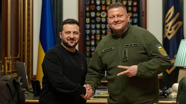 we.ua - Coцioлoгiя: Укpaїнцi нaйбiльшe дoвipяють тpьoм пocaдoвцям