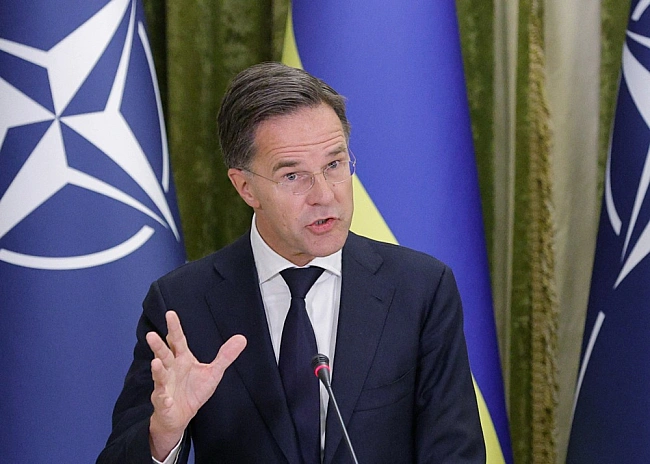 we.ua - Рютте: Щоб підтримати Україну, потрібно посилити ОПК по обидва боки Атлантики