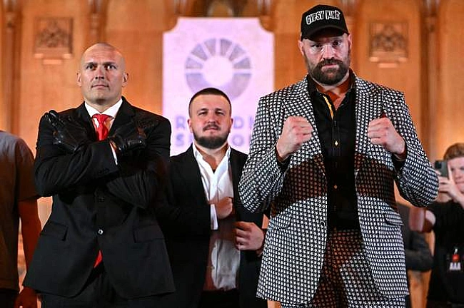 we.ua - Промоутер Ф'юрі розкрив деталі домовленостей щодо трилогії із Усиком: чи досягнуто угоди