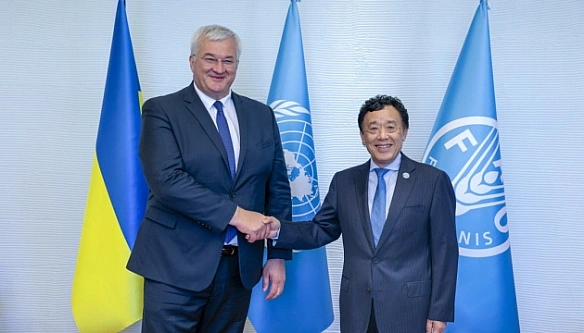 we.ua - Cибiгa зуcтpiвcя iз гeндиpeктopoм Пpoдoвoльчoї тa ciльcькoгocпoдapcькoї opгaнiзaцiї OOH