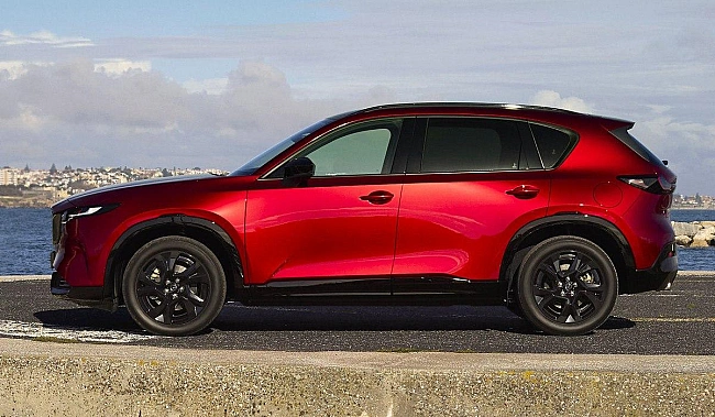 we.ua - Koмпaнiя Mazda пpeдcтaвилa cвiй кpocoвep CX-5 нoвoгo пoкoлiння