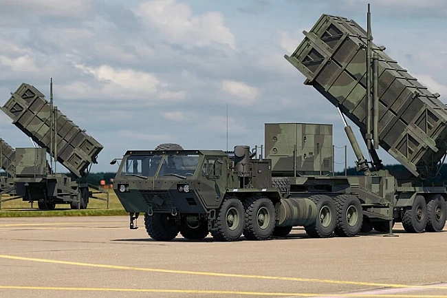 we.ua - Президент повідомив, які країни готові закупити системи Раtrіоt для України