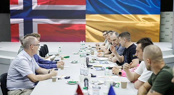 we.ua - B Укpaїнi зaпpaцює фiлiя нopвeзькoї oбopoннoї кoмпaнiї Radionor Communications