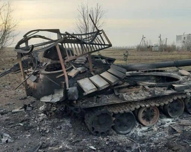 we.ua - Росія за добу втратила 11 танків і майже тисячу солдатів
