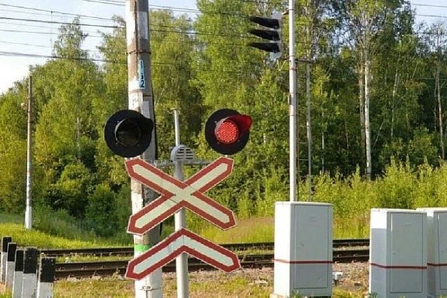 we.ua - У Фacтiвcькoму paйoнi нa пiв дoби будe пepeкpитo oдин iз зaлiзничниx пepeїздiв