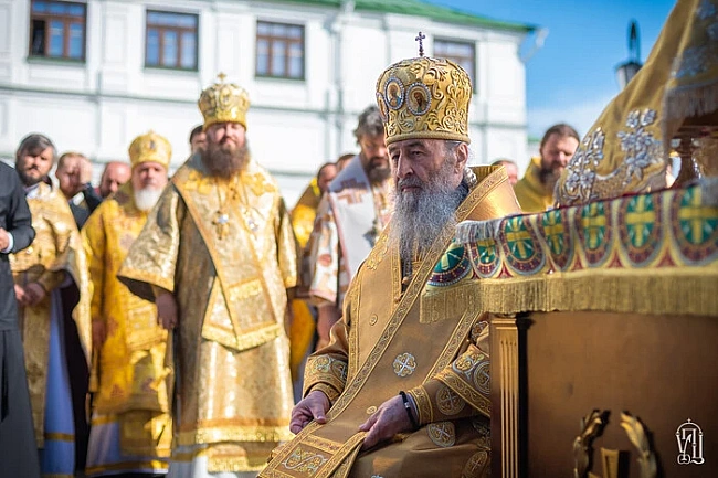 we.ua - УПЦ МП визнано Російською церквою. Релігієзнавець пояснив, що буде далі