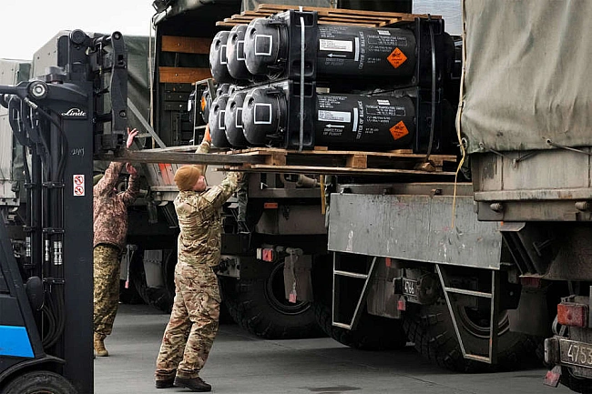 we.ua - Боєприпаси і високоточні ракети: адміністрація Трампа відновила постачання зброї в Україну, — АР