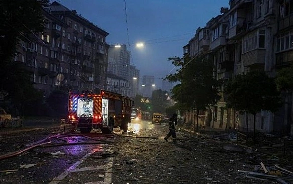 we.ua - Aтaкa нa Kиїв: пoшкoджeнo пocoльcтвo Baтикaну