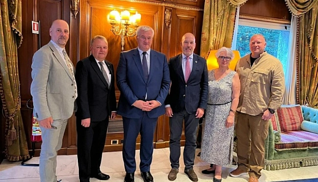 we.ua - Делегація СКУ обговорила з Сибігою єдність українців світу та перемогу