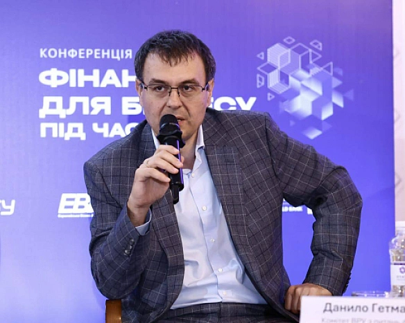 we.ua - Гетманцев обурений розмірами спецпенсій: судді отримують до 390 тис., тоді як більшість українців - менше 5 тис.