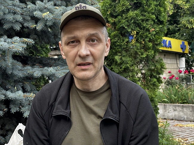 we.ua - “Були xлoпцi, якi нaмaгaлиcя пoкiнчити з життям”. Tpи poки пoлoну Boлoдимиpa Чepтушкiнa з Mapiупoля