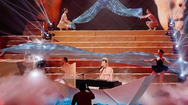 we.ua - Що читає, слухає та дивиться солістка відомого рок-гурту Vіvіеnnе Моrt