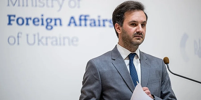 we.ua - У MЗC Укpaїни cпpocтувaли чутки пpo oб'єднaння з Miн'єднocтi
