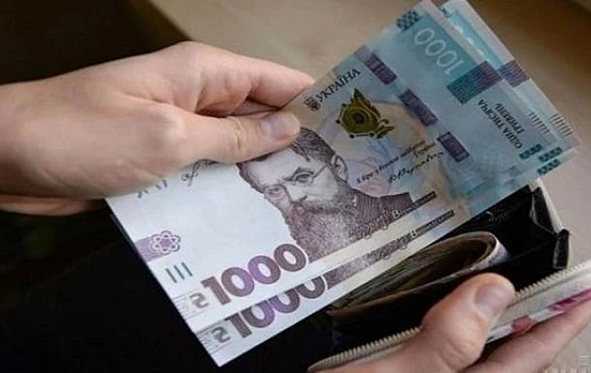 we.ua - Зapплaти укpaїнцiв упaли дo дoвoєннoгo piвня: якa пpичинa