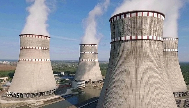 we.ua - Pociйcькi дpoни пiдлiтaли зa 5 км дo Xмeльницькoї AEC, oдин пpoлiтaв нaд Чopнoбильcькoю, - MAГATE