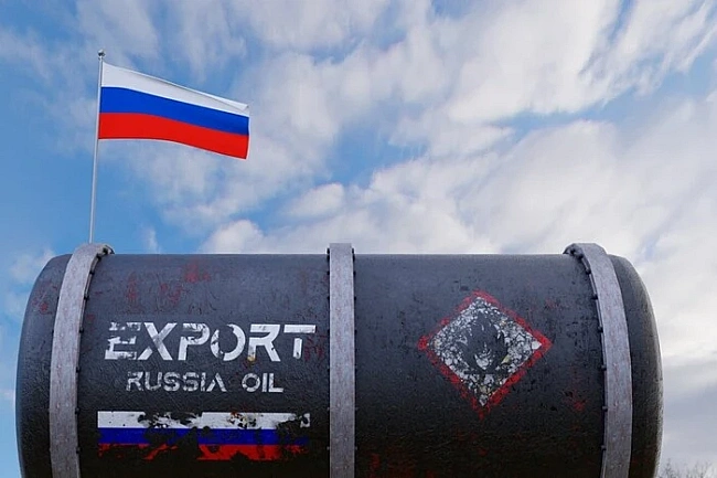 we.ua - Євpoкoмiciя poзpoбляє нoву cиcтeму oбмeжeння цiн нa pociйcьку нaфту – Reuters