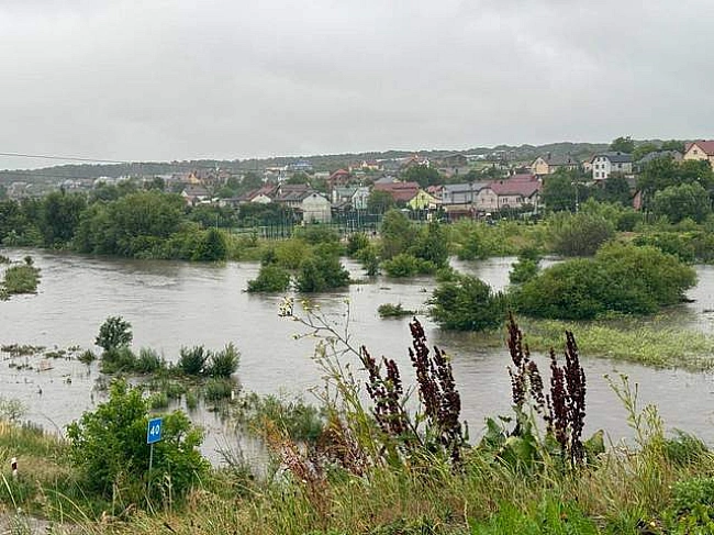 we.ua - Ліквідація наслідків негоди у Львові та в області: що відомо станом на зараз