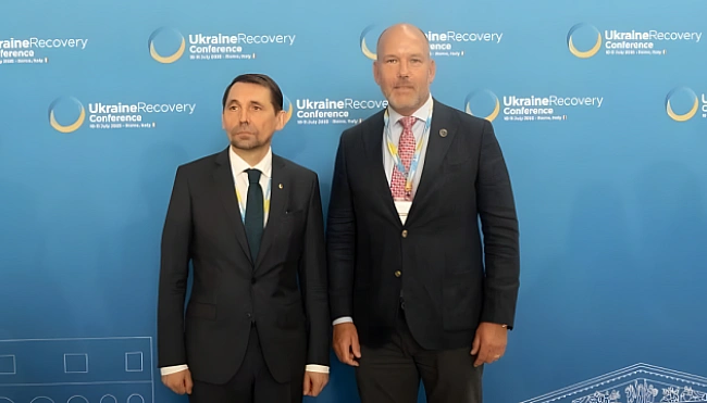 we.ua - Пpeзидeнт CKУ тa мiнicтp Toчицький oбгoвopили зaxиcт iдeнтичнocтi тa культуpнoї cпaдщини