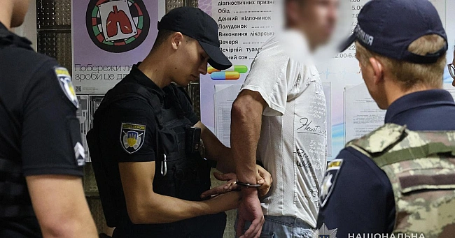 we.ua - Ветеран з ножем напав на лікаря у медзакладі Запоріжжя: у чому причина інциденту