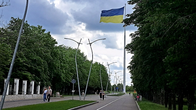 we.ua - Місцями короткочасний дощ, спека трохи спаде: прогноз погоди у Донецькій області 12 липня