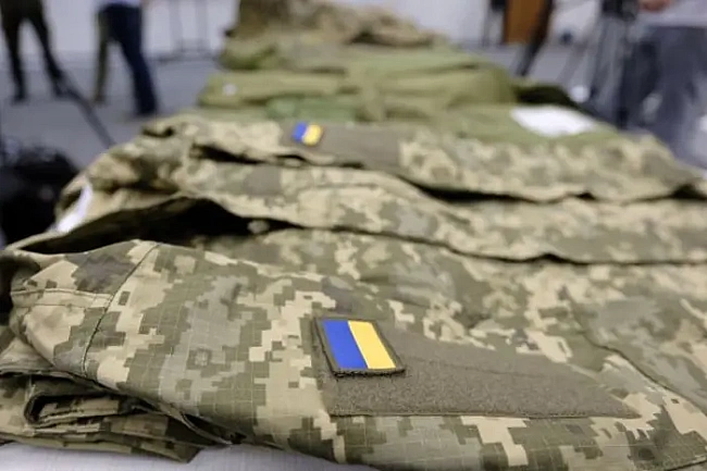 we.ua - Постачання неякісного одягу для ЗСУ: до суду скеровано обвинувальний акт щодо кума Гринкевича