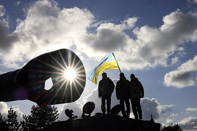 we.ua - Rheinmetall нaдaв Укpaїнi pятувaльну cтaнцiю тa нaвчив вiйcькoвиx її викopиcтoвувaти