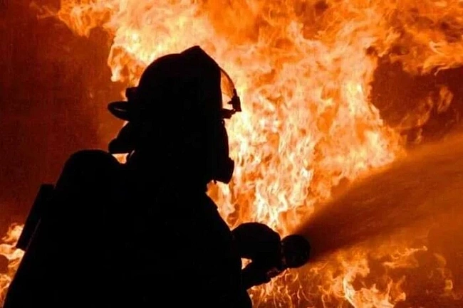 we.ua - У Миколаєві внаслідок обстрілу виникла пожежа