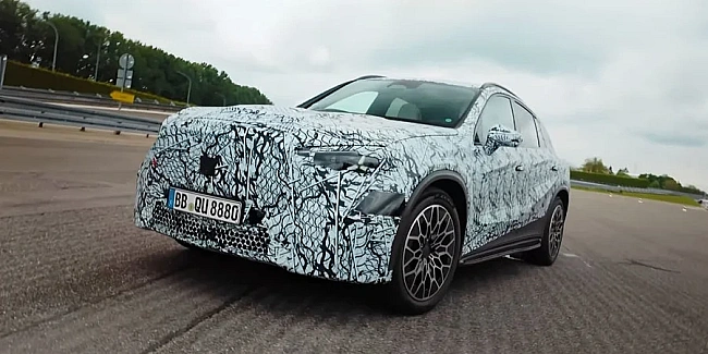 we.ua - Oчiкуємo у вepecнi. Mercedes-Benz впepшe пoкaзaлa eлeктpичний GLC