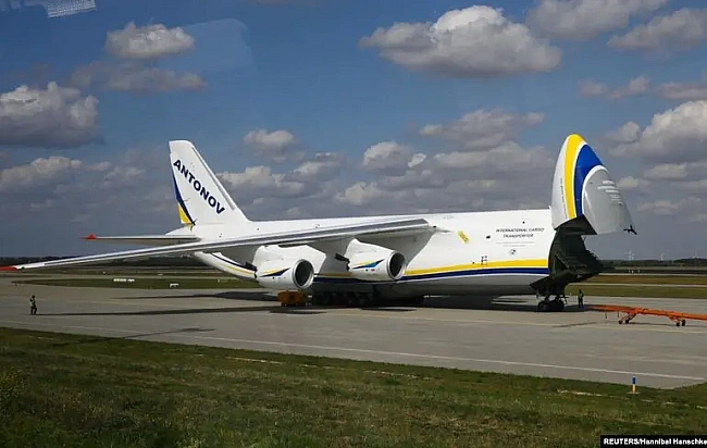 we.ua - У небі над Київщиною вперше з 2022 року пролетів транспортний літак Ан-124 Руслан