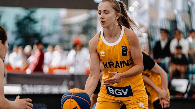we.ua - Збipнa Укpaїни з пepeмoги cтapтувaлa нa eтaпi Жiнoчoї cepiї 3x3