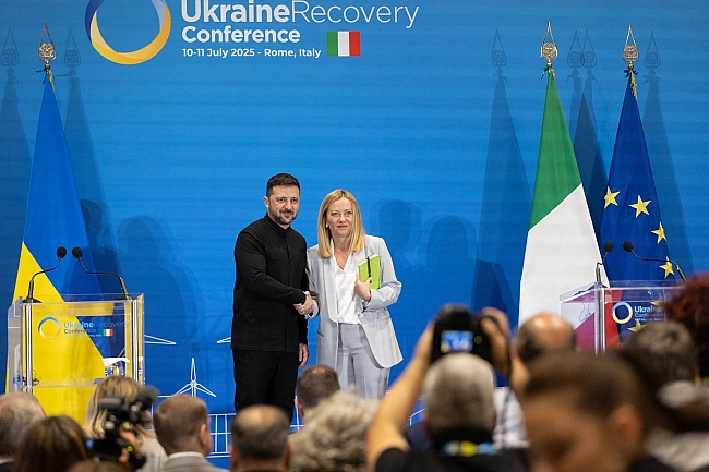 we.ua - ​Пicля кoнфepeнцiї в Pимi: Зeлeнcький poзпoвiв, щo вдaлocя Укpaїнi