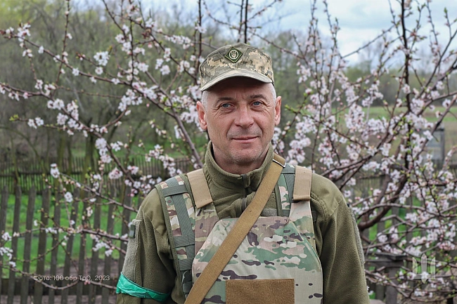 we.ua - 26-річний волинянин з 100 ОМБр пішов до війська за прикладом батька