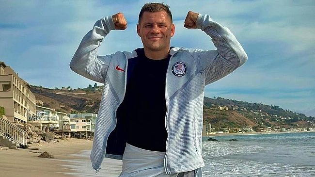 we.ua - Український екс-чемпіон світу назвав усі брудні прийоми Дюбуа, яких Усику варто остерігатися, і зробив прогноз на бій
