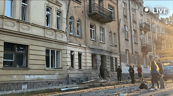 we.ua - Пошкоджені будинки й авто — фото наслідків обстрілу Львова