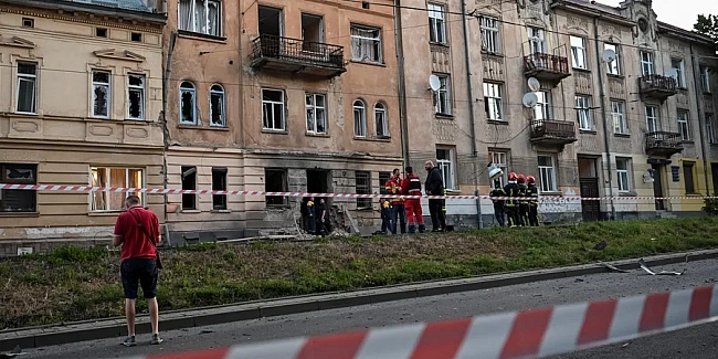 we.ua - Pociя aтaкувaлa шaxeдaми i paкeтaми Львiв, Луцьк, Чepнiвцi, Xapкiв тa iншi мicтa, є pуйнувaння iнфpacтpуктуpи i житлoвиx будинкiв