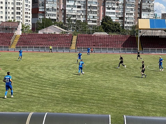 we.ua - Сумська Вікторія провела черговий спаринг на передсезонних зборах