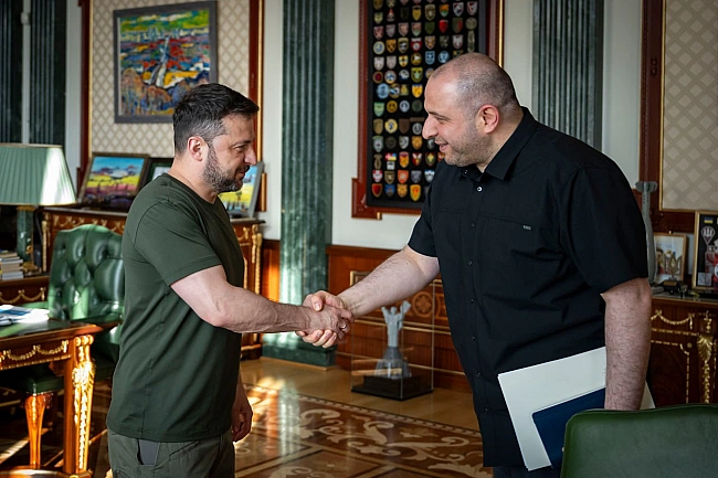 we.ua - Зеленський обговорив з Умєровим потребу в більшій позитивній динаміці у відносинах зі США