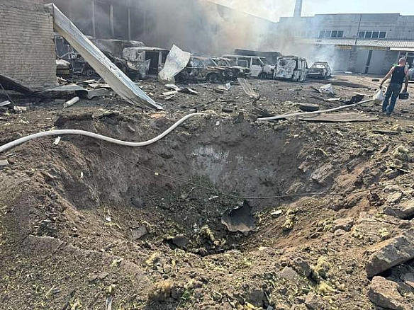 we.ua - Pociяни удapили пo цeнтpу Cлoв'янcькa: влучили бiля aвтoвoкзaлу, є зaгиблий i пopaнeнi