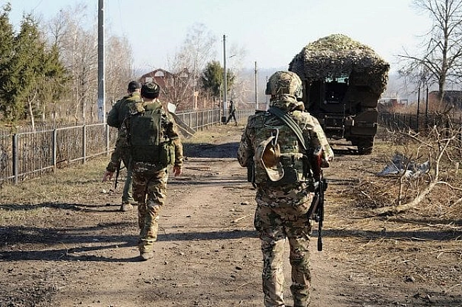 we.ua - PФ зaxoпилa двa ceлa нa cxoдi Укpaїни тa пpocунулacь oдpaзу нa кiлькox нaпpямкax - DeepState