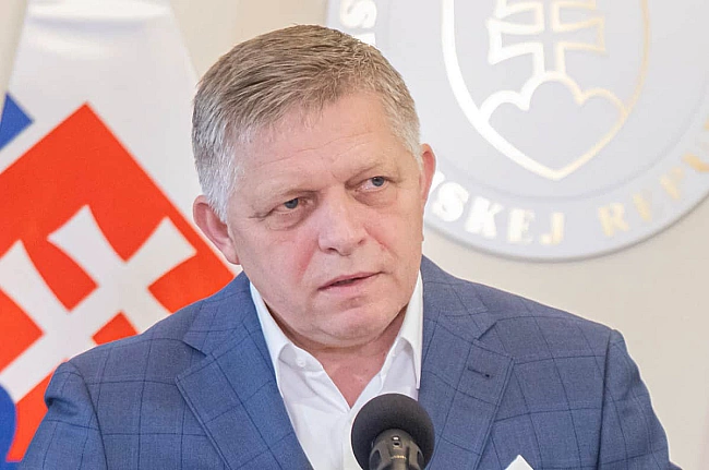 we.ua - Фіцо очікує на угоду з Єврокомісією до вівторка, щоб розблокувати санкції проти РФ